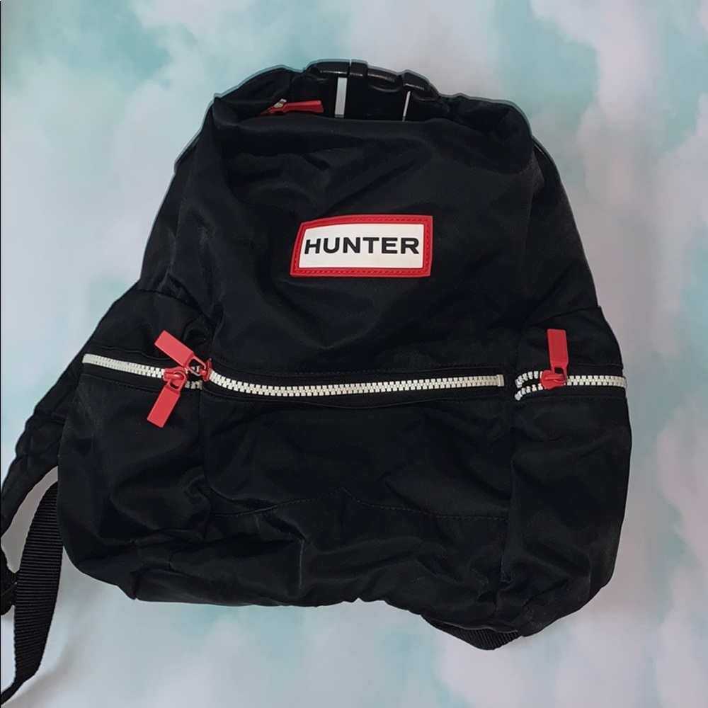 HUNTER BLACK BACKPACK